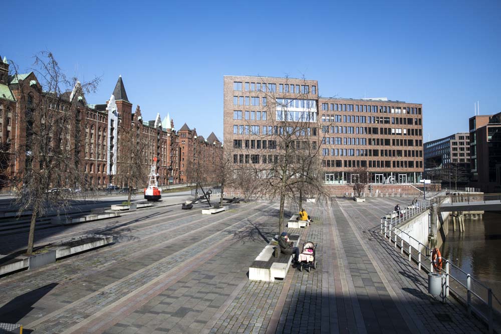 Hamburg, 28-03-2020. a square in Hafen CityPhoto by Antonino Condorelli